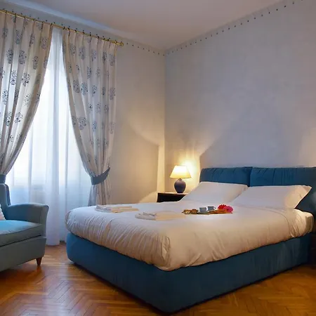 Ponte Vecchio Amazing View Appartement *