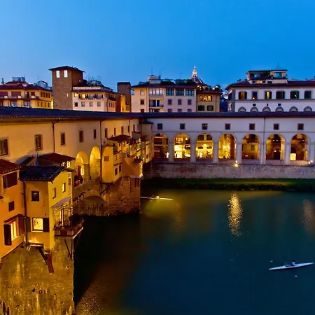 Ponte Vecchio Amazing View Lägenhet Florens